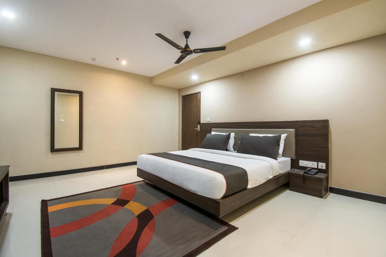 Collection O 473 Rosee Wood Visakhapatnam Extérieur photo